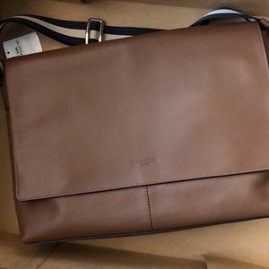Coach Men’s Messenger (F54792)